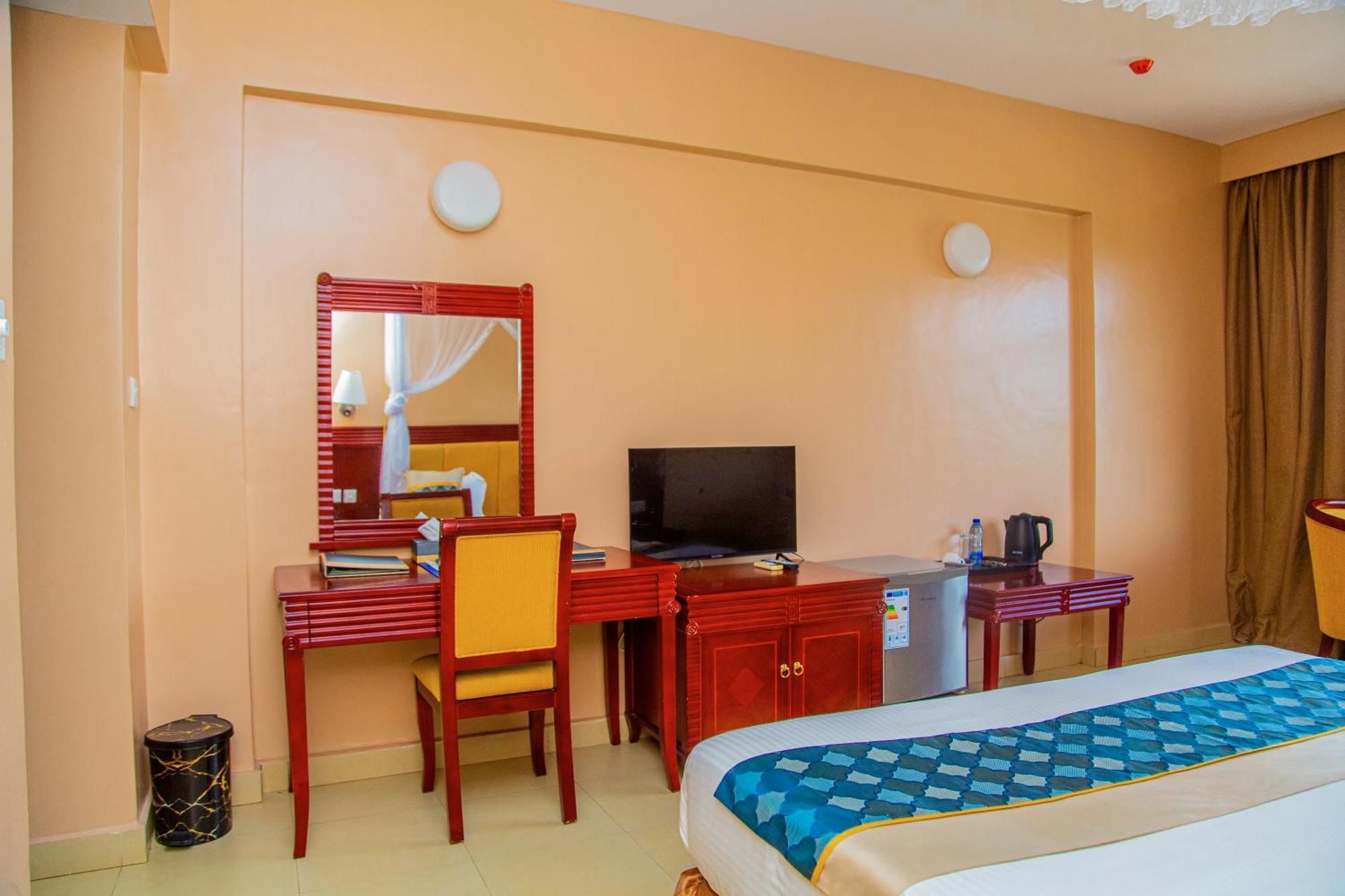 Luwa Evergreen Hotel Mtwara Bagian luar foto