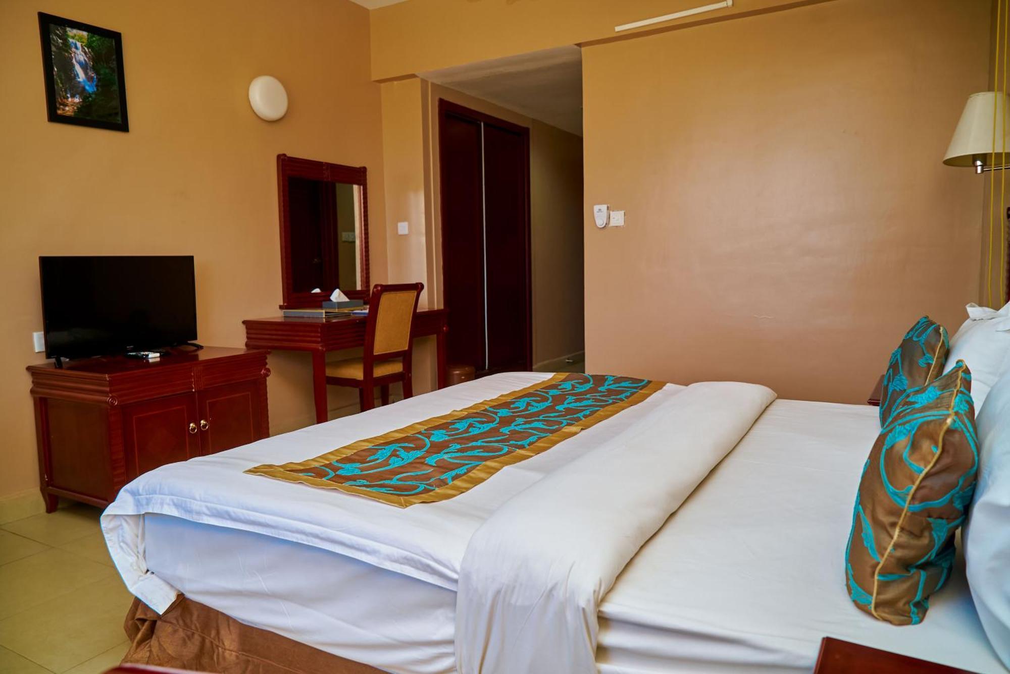 Luwa Evergreen Hotel Mtwara Bagian luar foto