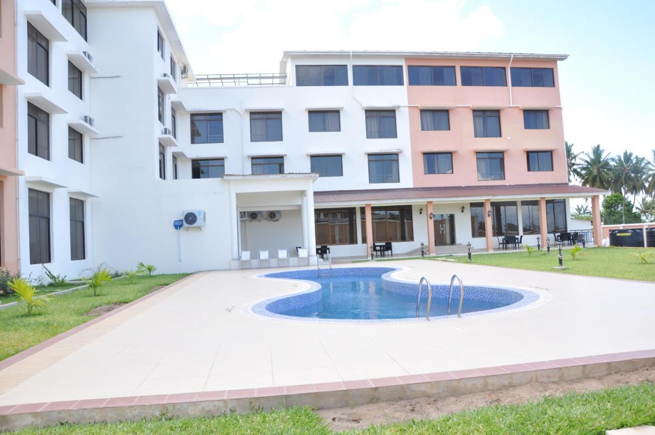 Luwa Evergreen Hotel Mtwara Bagian luar foto